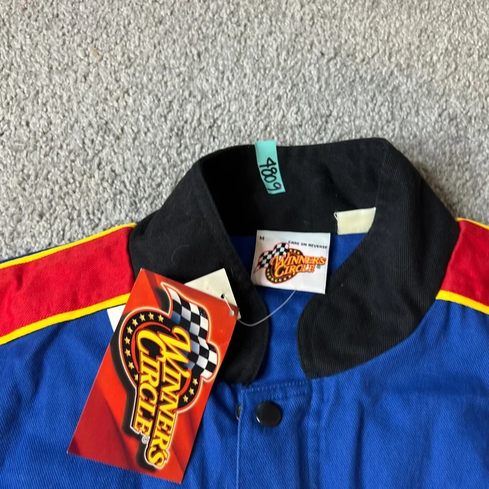 Winners Circle measurements chest